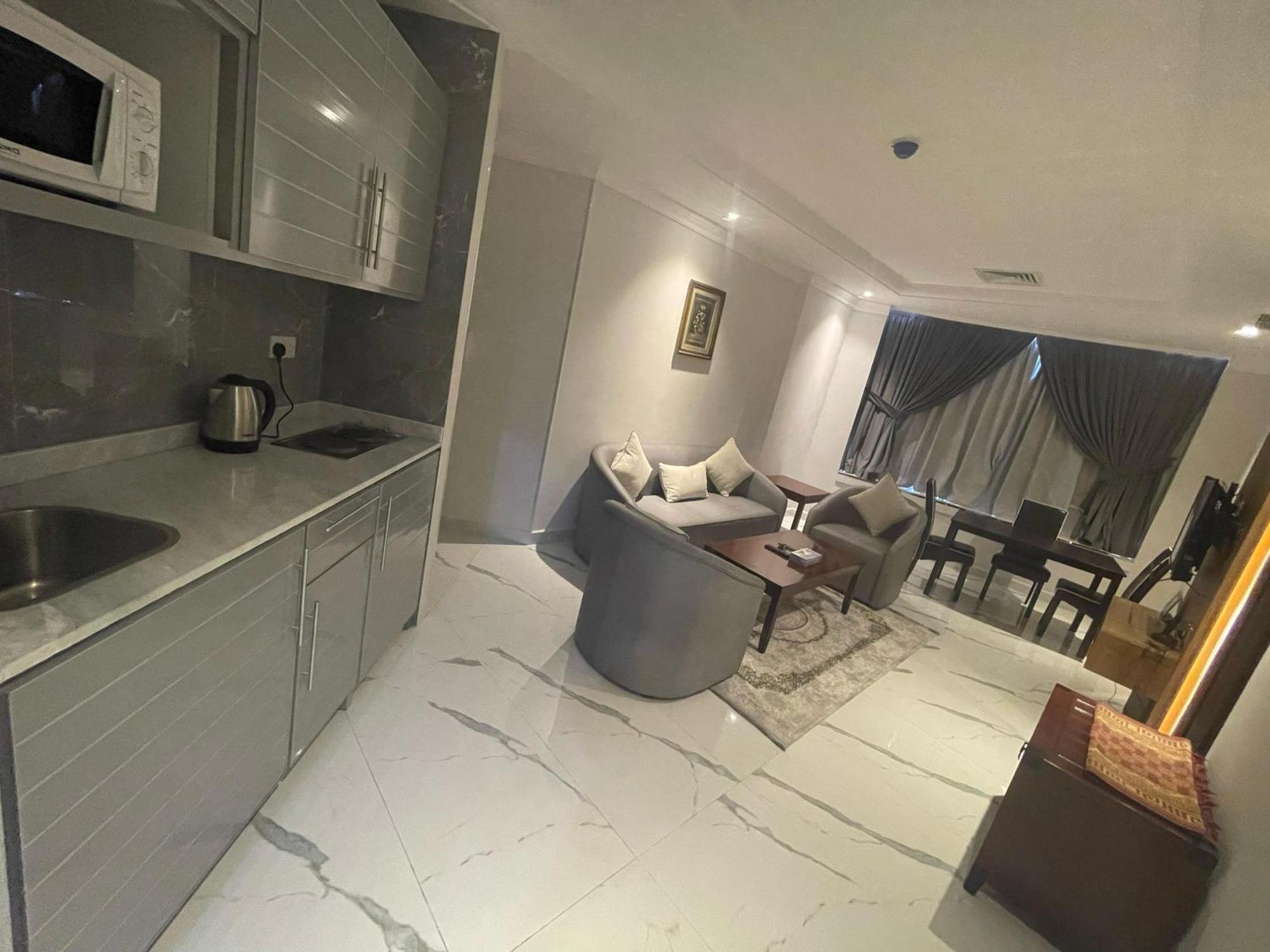 כוויית Continental Suite Farwaniya מראה חיצוני תמונה